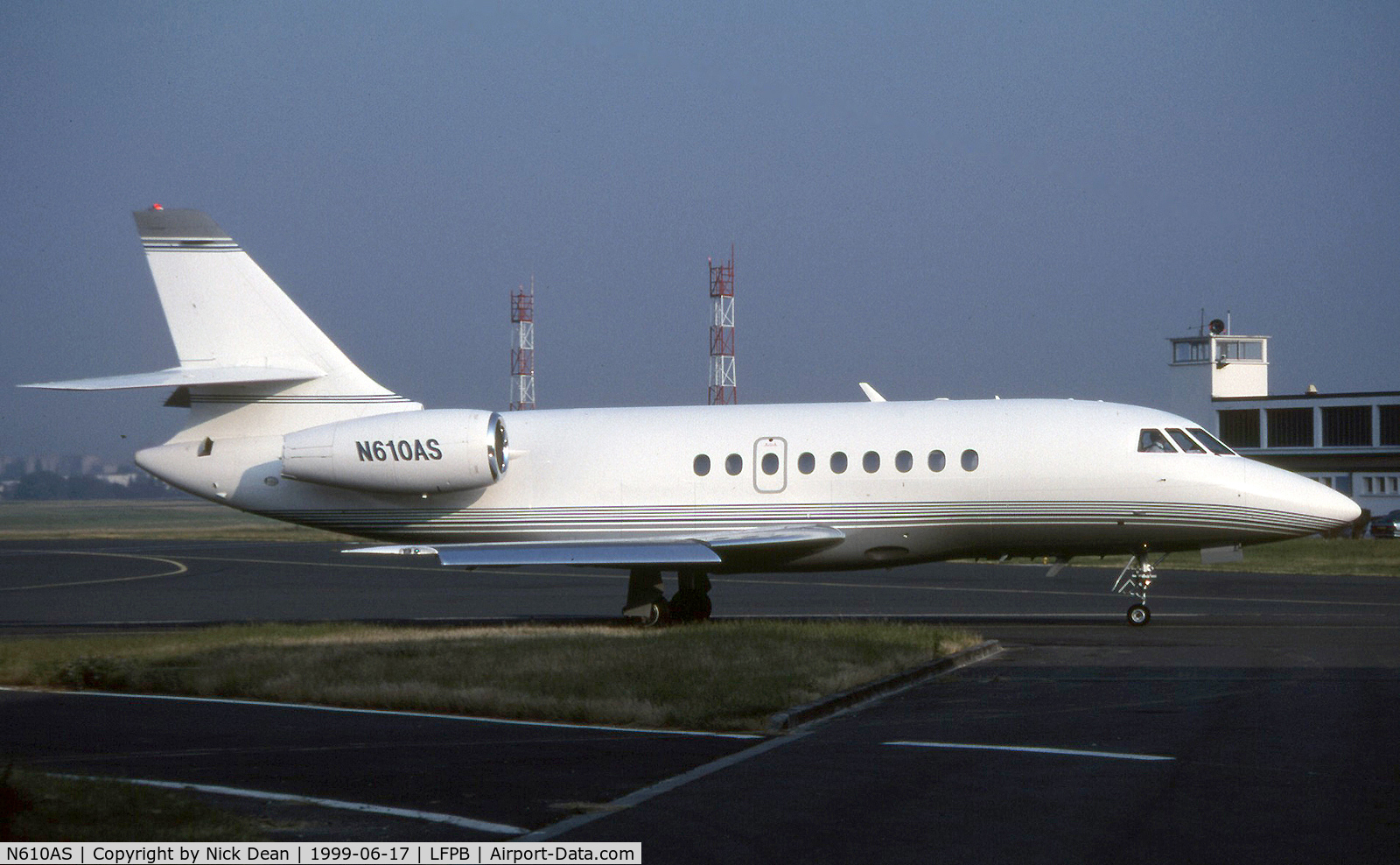 N610AS, 1995 Dassault Falcon 2000 C/N 008, Paris Le Bourget