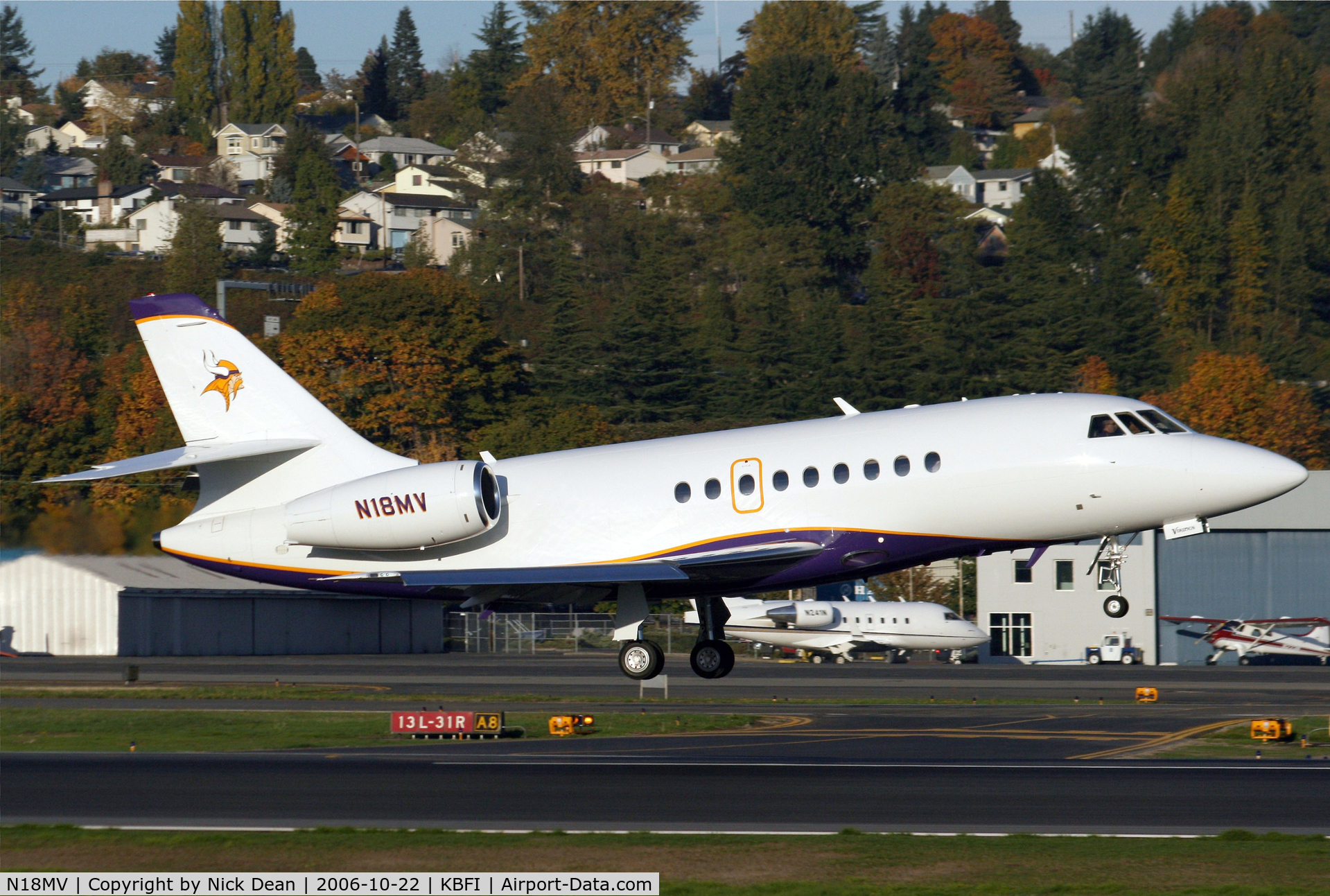 N18MV, 1996 Dassault Falcon 2000 C/N 24, Minnesota Vikings formerly Steelcase N376SC