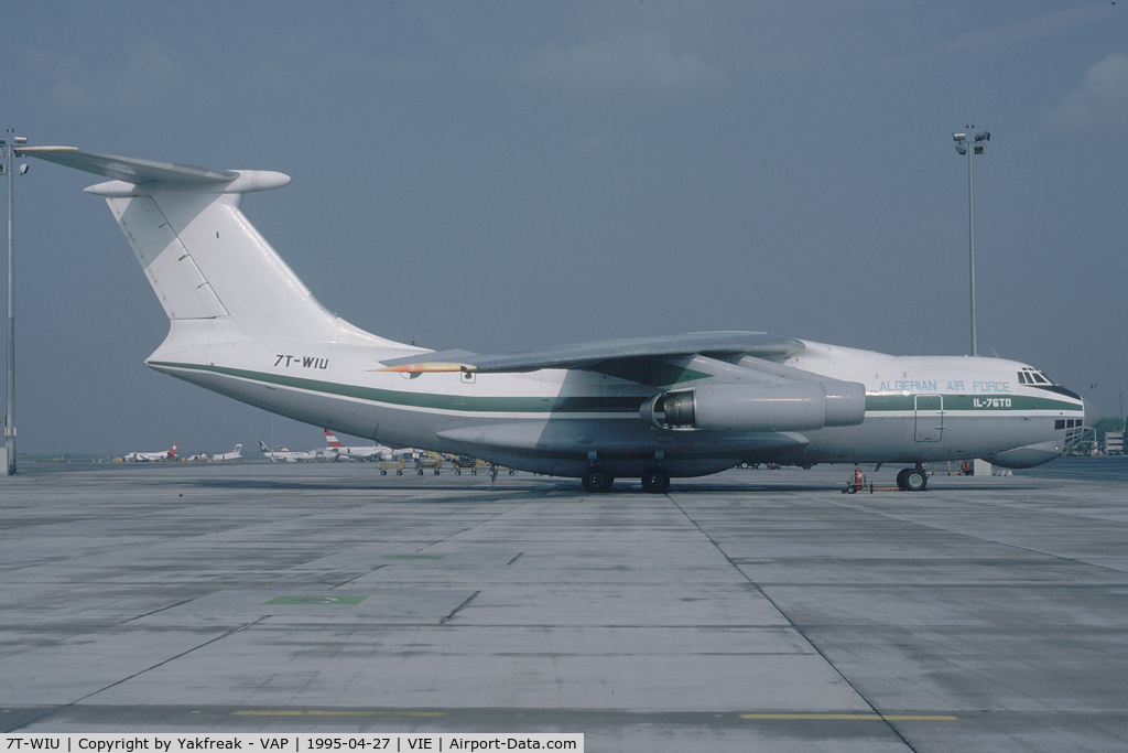 7T-WIU, 1992 Ilyushin Il-76TD C/N 1023413423, Algerian Air Force Iljuschun 76