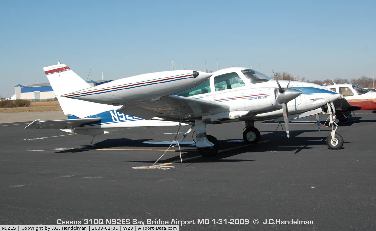 N92ES, 1971 Cessna 310Q C/N 310Q0049, at Bay Bridge Airport Stevensville MD