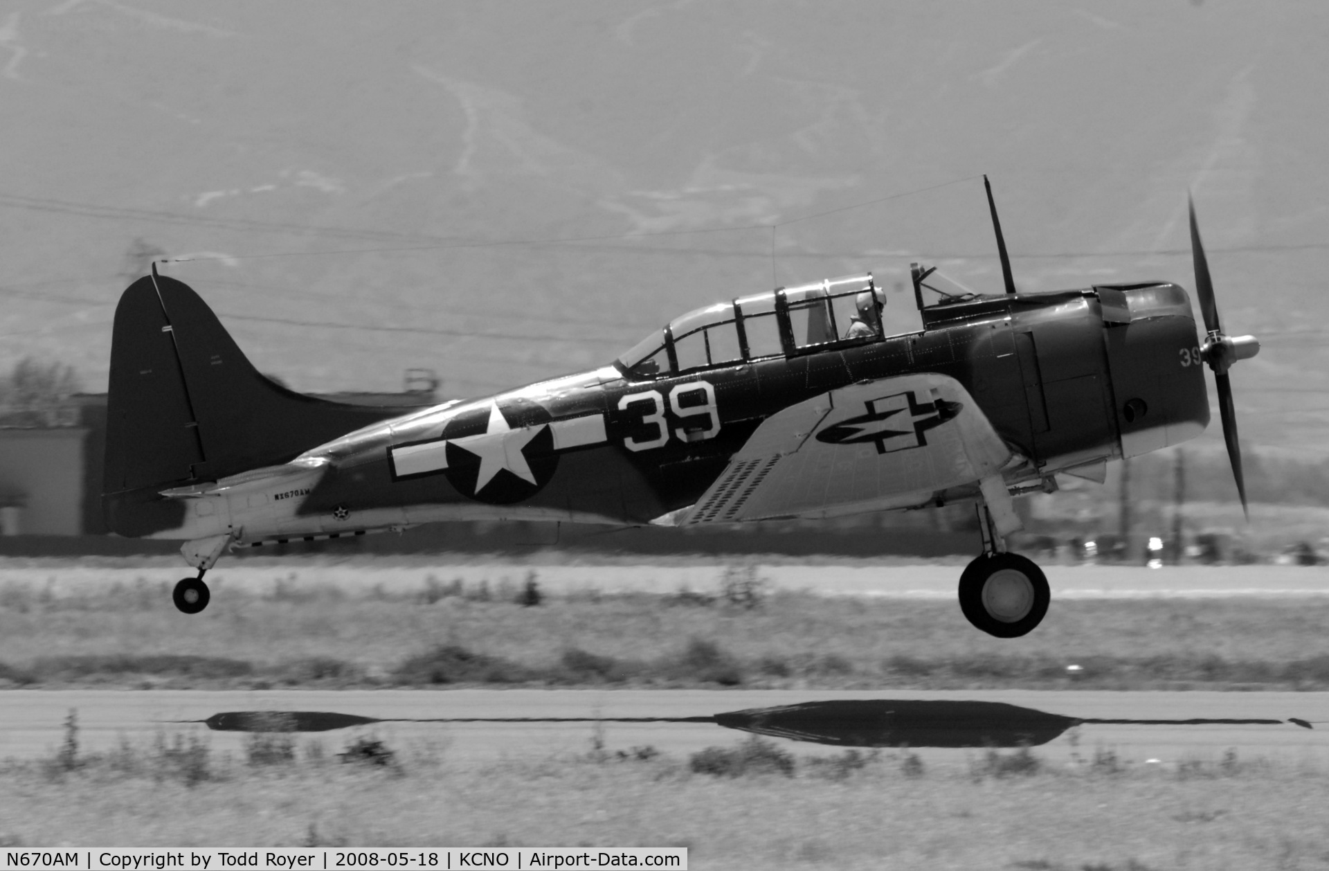 N670AM, 1993 Douglas SBD-5 Dauntless C/N 28536, Chino Airshow 2008