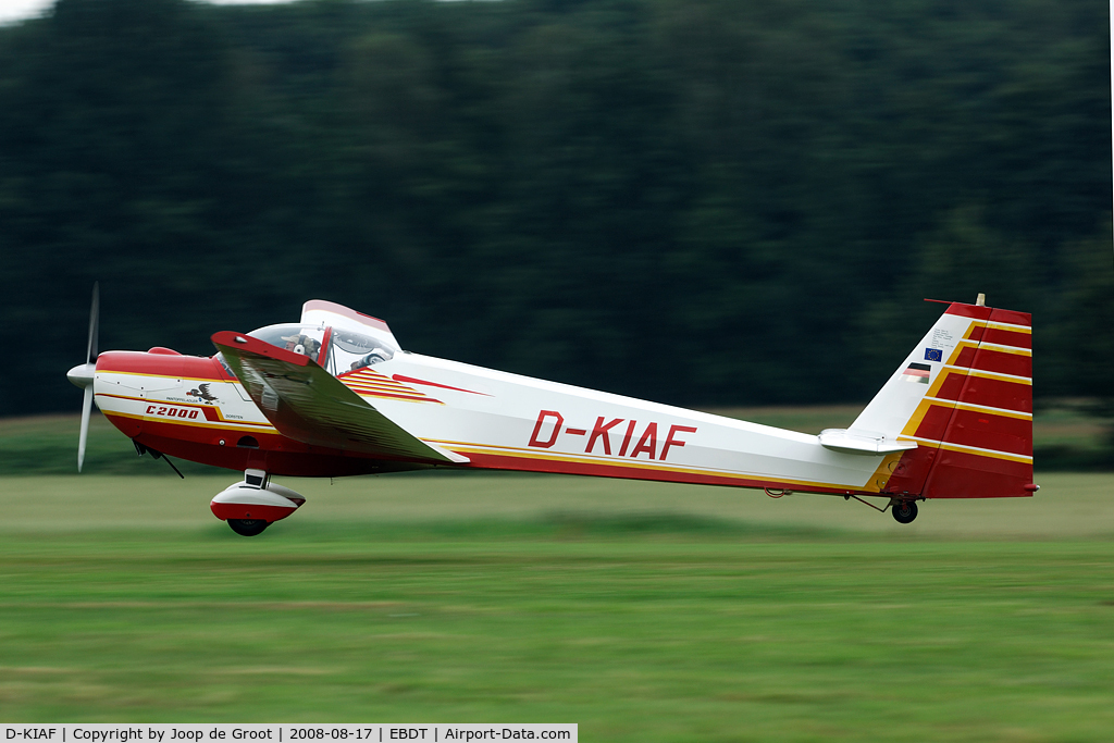 D-KIAF, Scheibe SF-25C Falke 2000 C/N 44445, landing at Schaffen