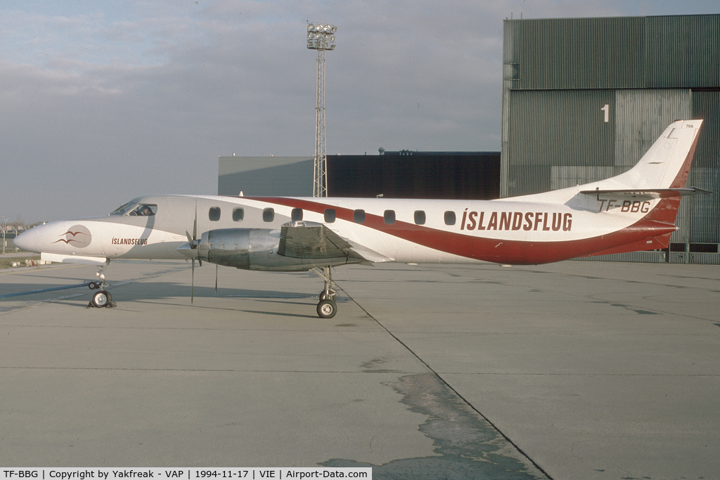 TF-BBG, 1991 Boeing 737-36E(SF) C/N 25263, Islandsflug Metro