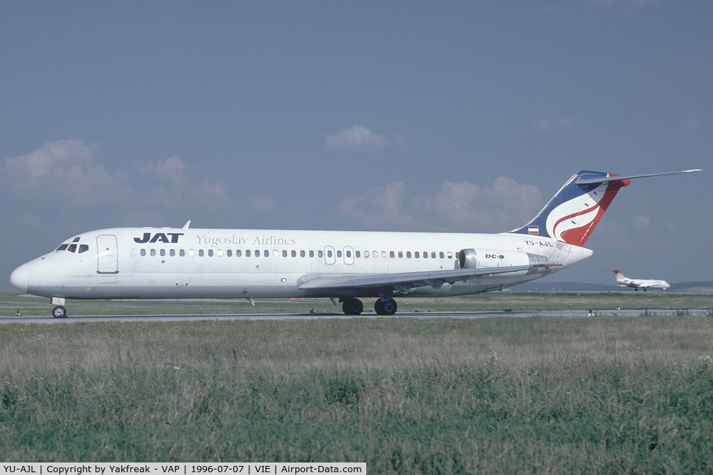 YU-AJL, 1973 Douglas DC-9-32 C/N 47571, JAT DC9-32