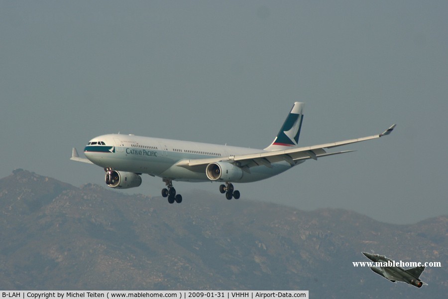 B-LAH, 2008 Airbus A330-343X C/N 915, Cathay Pacific