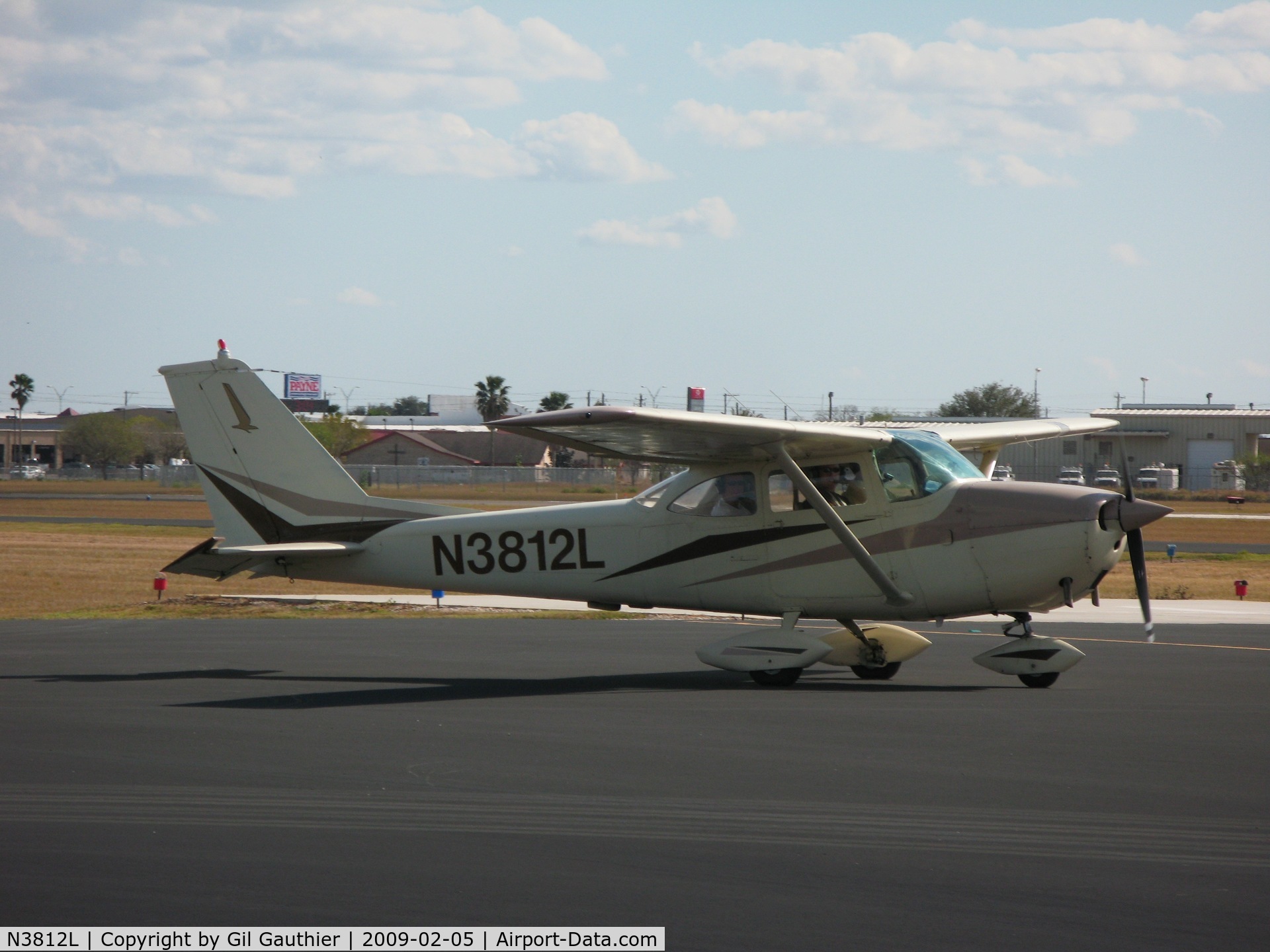 N3812L, 1966 Cessna 172G C/N 17253981, Weslaco Texas, Feb 2009