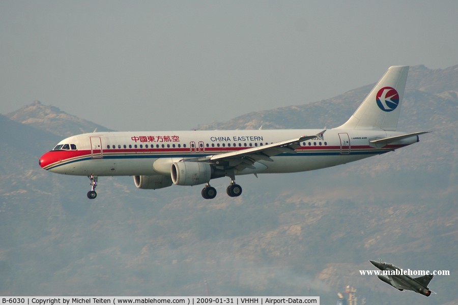 B-6030, 2004 Airbus A320-214 C/N 2199, China Eastern Airlines