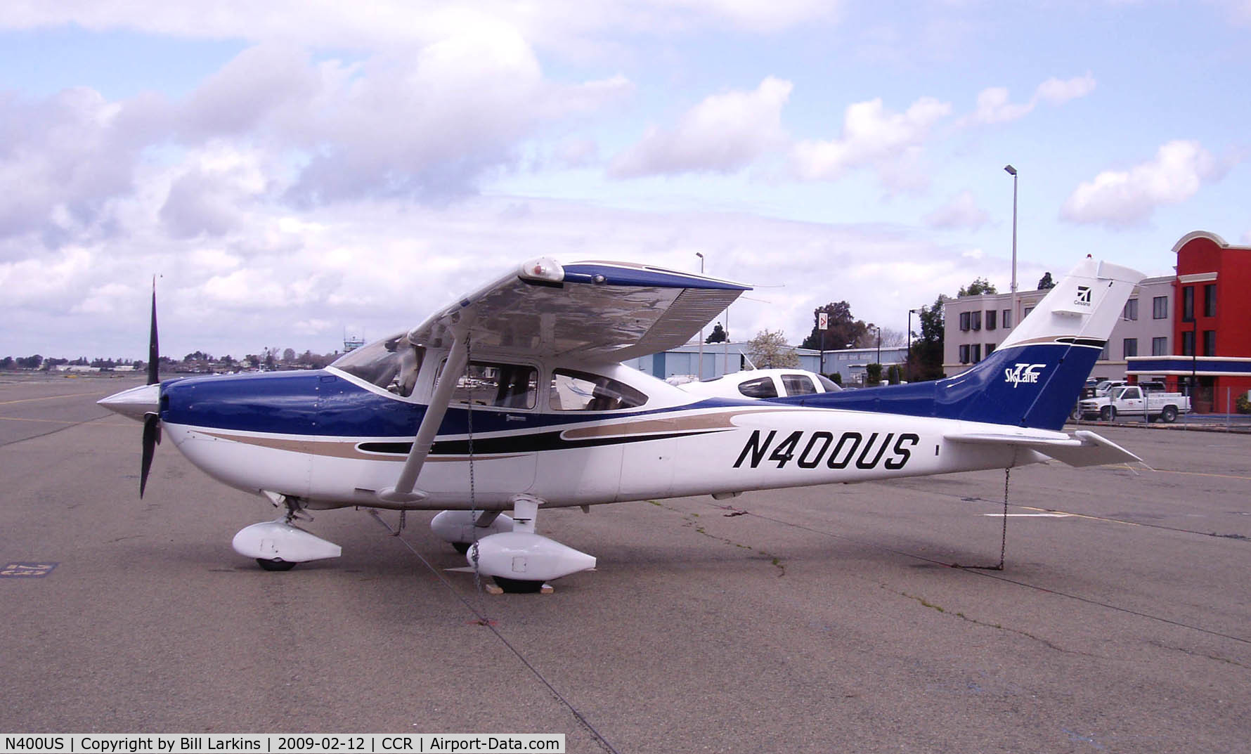 N400US, 2004 Cessna T182T Turbo Skylane C/N T18208276, Visitor