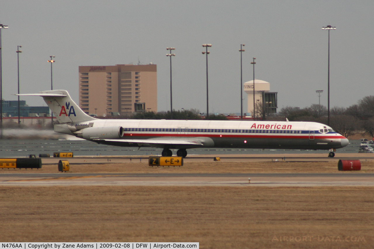 N476AA, 1988 McDonnell Douglas MD-82 (DC-9-82) C/N 49651, American Airlines MD-80 at DFW