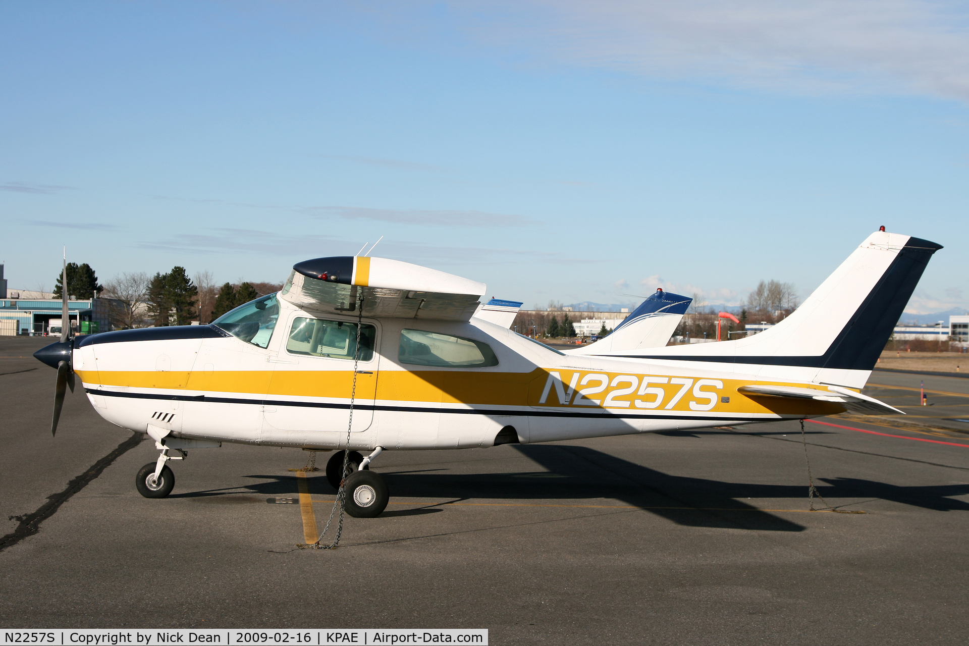 N2257S, 1976 Cessna T210L Turbo Centurion C/N 21061201, KPAE