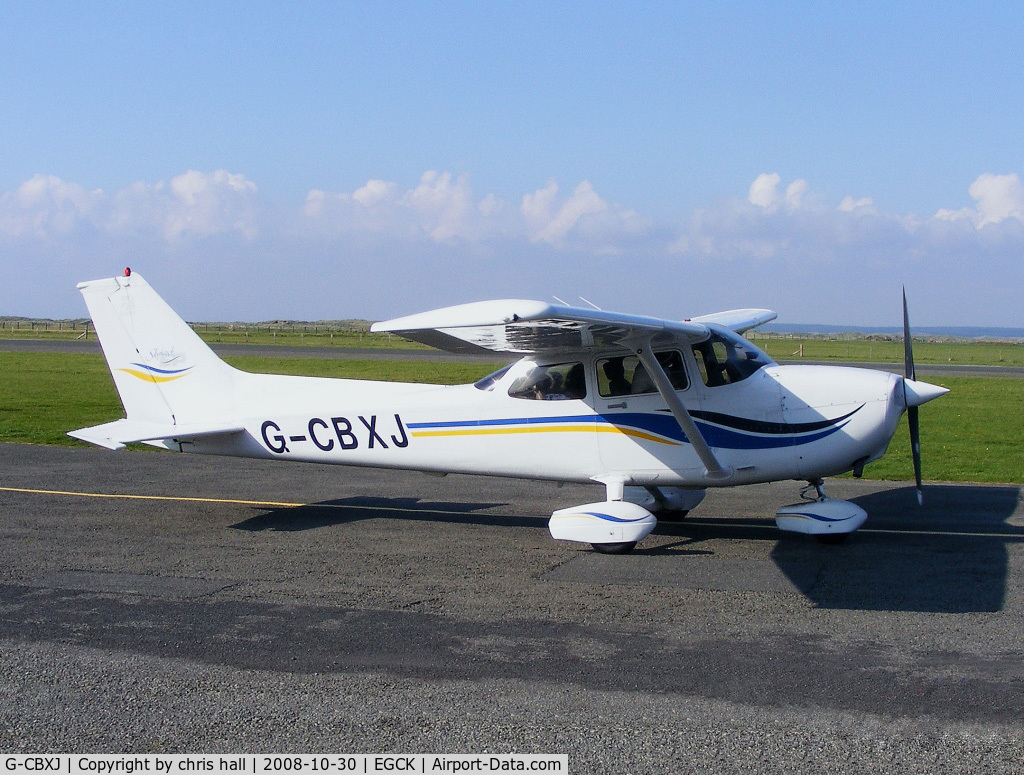 G-CBXJ, 1999 Cessna 172S Skyhawk C/N 172S8125, STEPTOE AND SON PROPERTIES LTD. Previous ID: N2391J