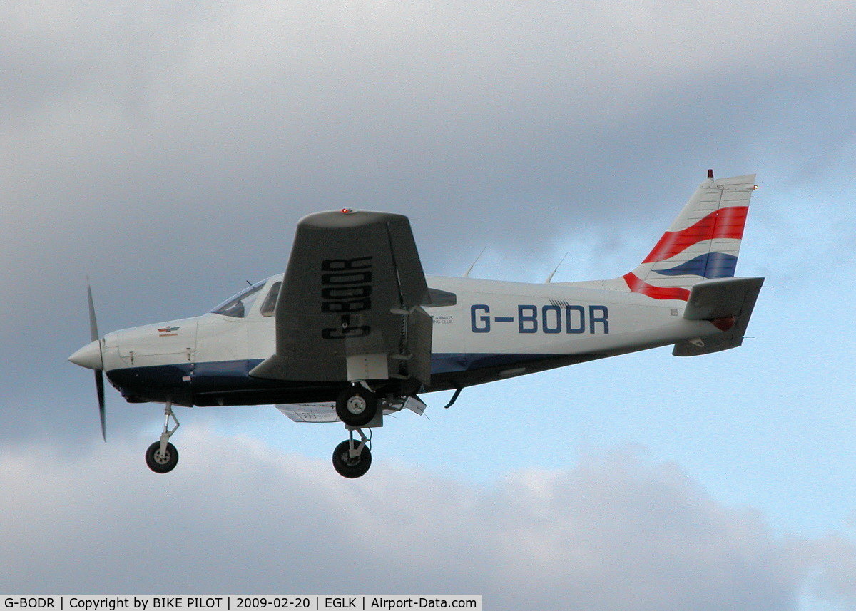 G-BODR, 1979 Piper PA-28-161 Cherokee Warrior II C/N 28-8116318, AIRWAYS AERO ASSN. CHEROKEE COMING INTO RWY 25