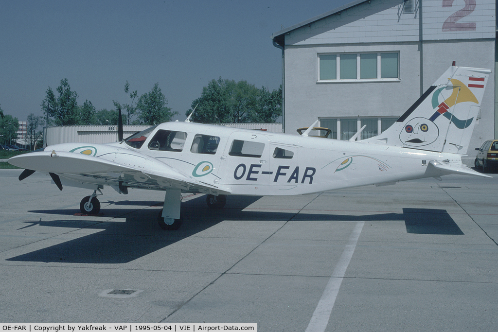 OE-FAR, Piper PA-34-200T C/N 348070053, Piper 34