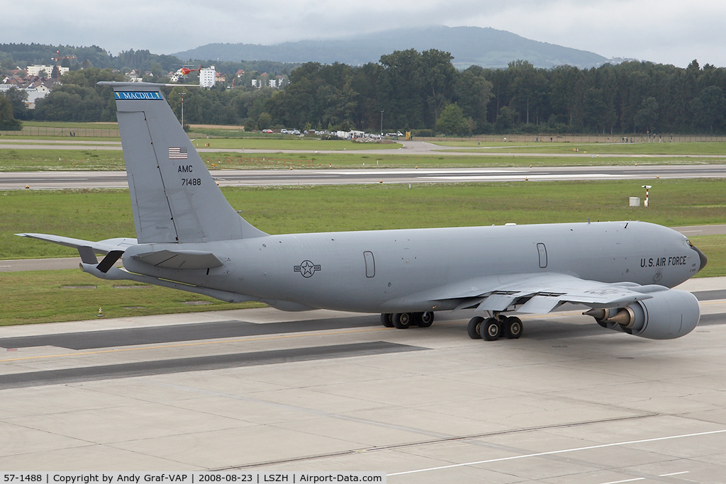 57-1488, 1957 Boeing KC-135R Stratotanker C/N 17559, USAF KC-135