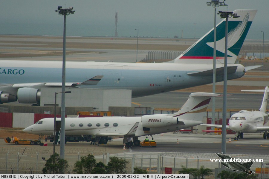 N888HE, 2001 Gulfstream Aerospace G-V C/N 638, Seen at the HKBAC