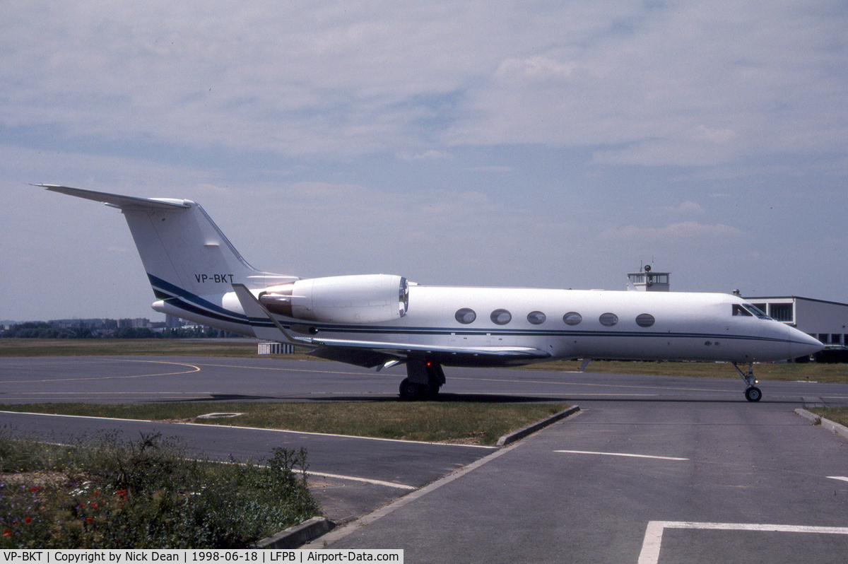 VP-BKT, 1988 Gulfstream Aerospace G-IV C/N 1074, Paris Le Bourget