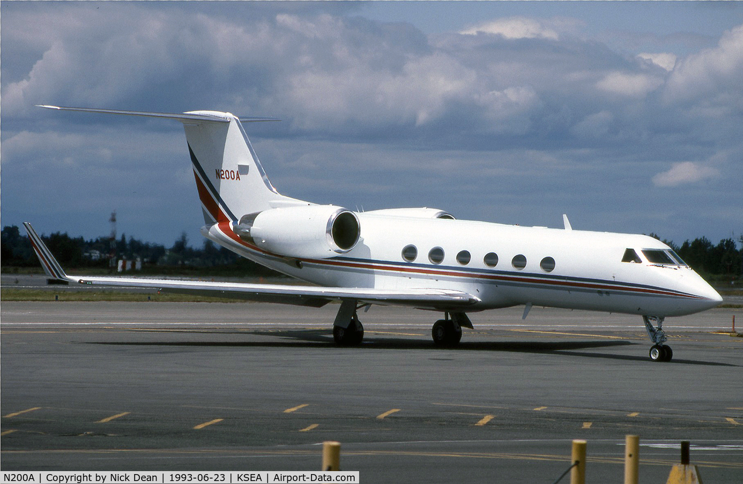 N200A, 1990 Gulfstream Aerospace Gulfstream IV C/N 1138, KSEA