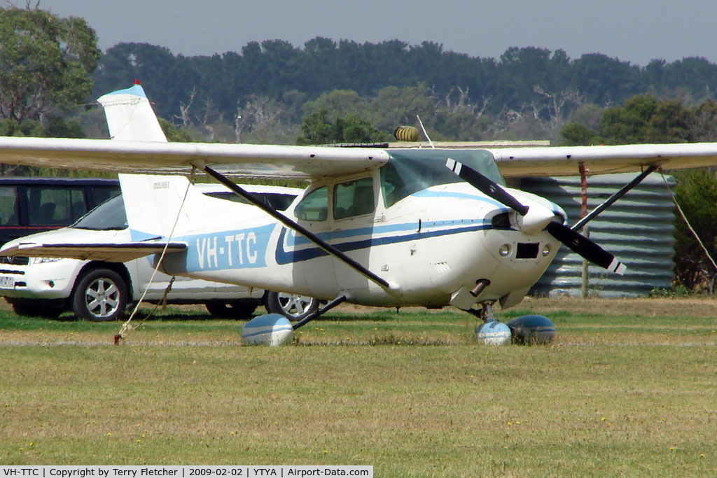 VH-TTC, 1978 Cessna 182Q Skylane C/N 18266582, Cessna 182 parked at Tyabb (Mornington Peninsula) , Victoria