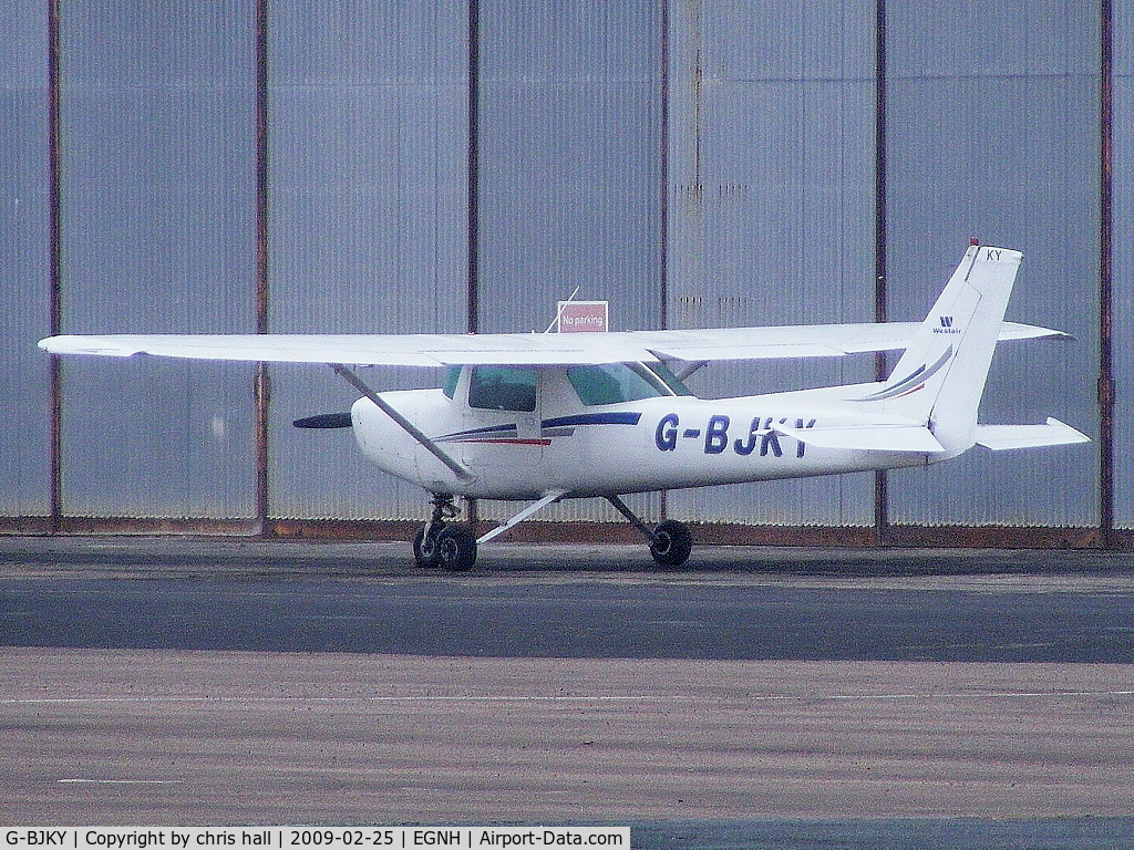 G-BJKY, 1981 Reims F152 C/N 1886, Westair Flying Services Ltd