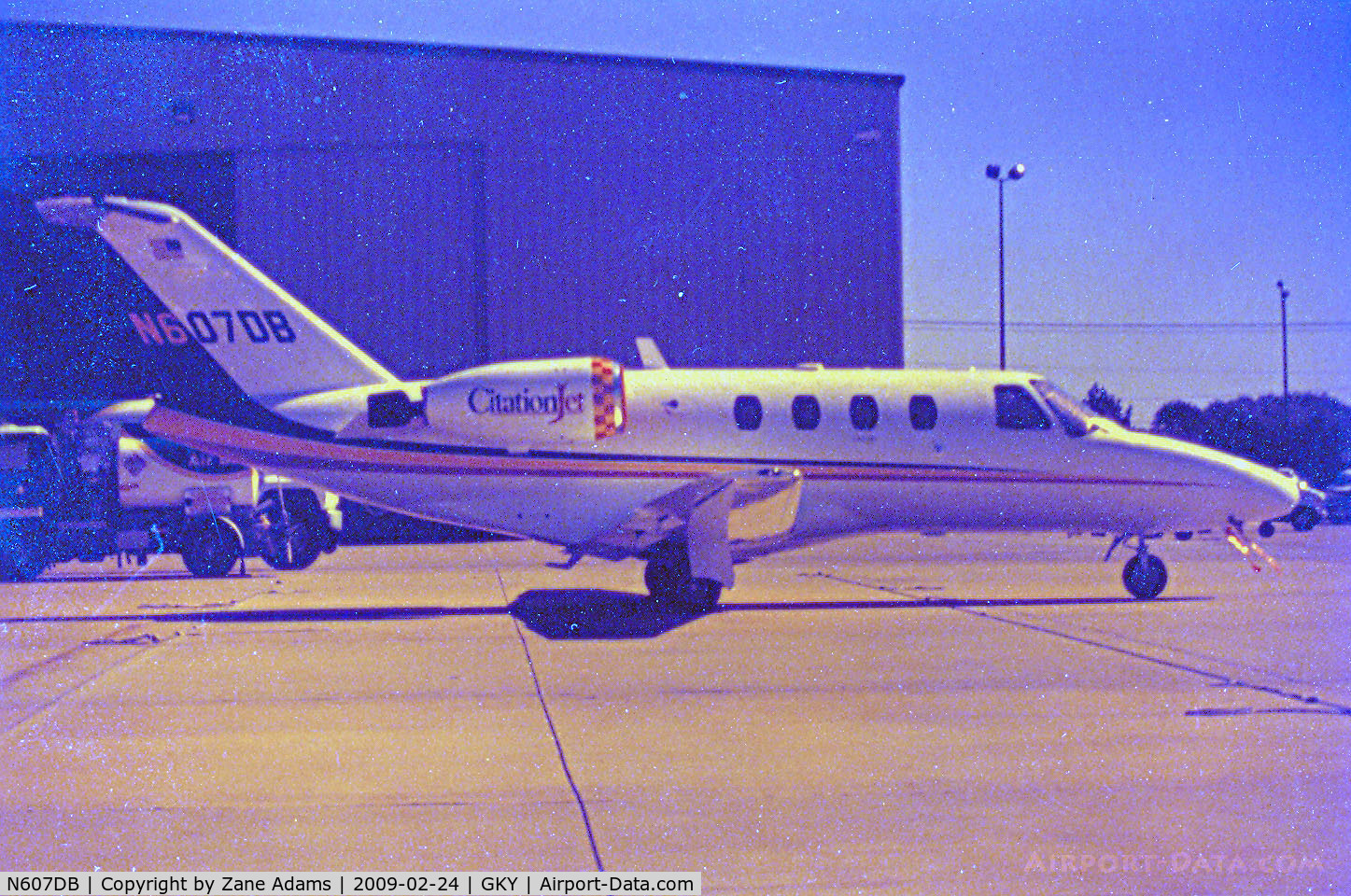 N607DB, 1998 Cessna 525 CitationJet C/N 525-0269, At Arlington Municipal