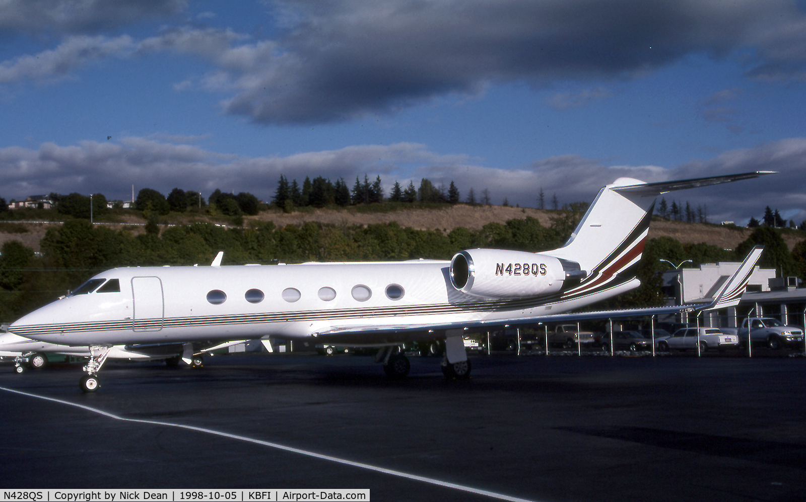 N428QS, 1998 Gulfstream Aerospace G-IV C/N 1328, KBFI