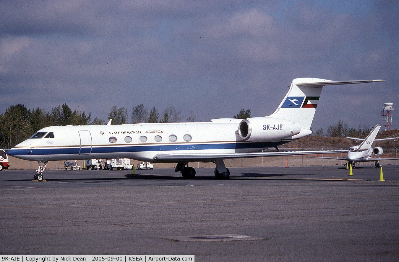 9K-AJE, 1999 Gulfstream Aerospace G-V Gulfstream V C/N 569, KSEA