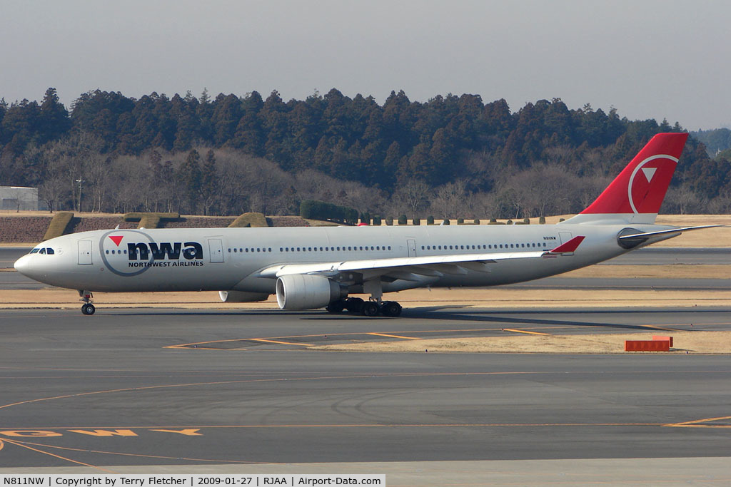 N811NW, 2005 Airbus A330-323 C/N 0690, NW A330 at Narita