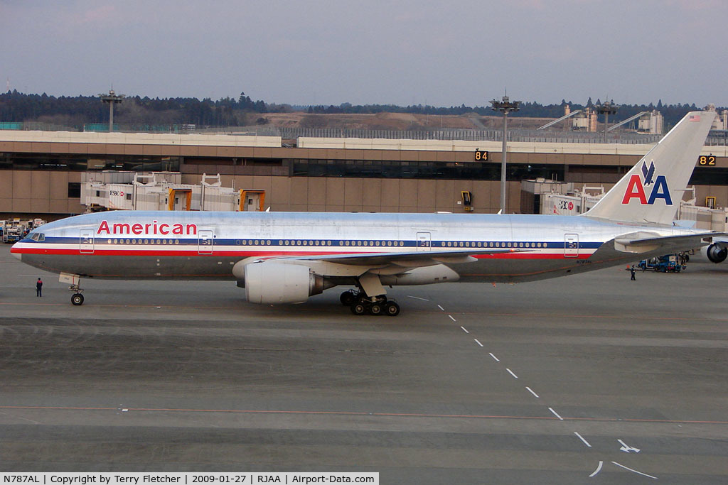 N787AL, 2000 Boeing 777-223 C/N 30010, American B777 at Narita