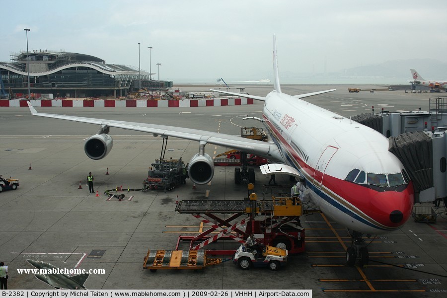 B-2382, 1996 Airbus A340-313 C/N 141, China Eastern Airlines