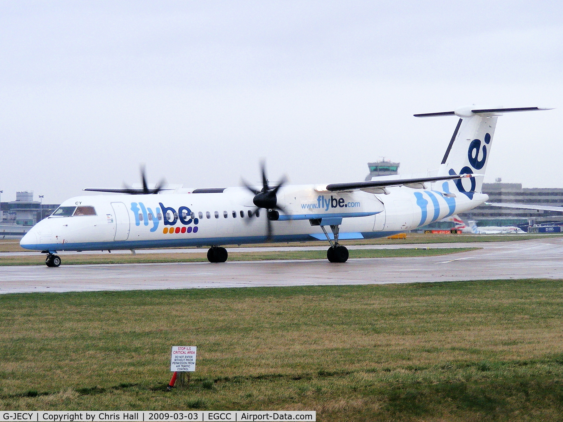 G-JECY, 2007 De Havilland Canada DHC-8-402Q Dash 8 C/N 4157, flybe