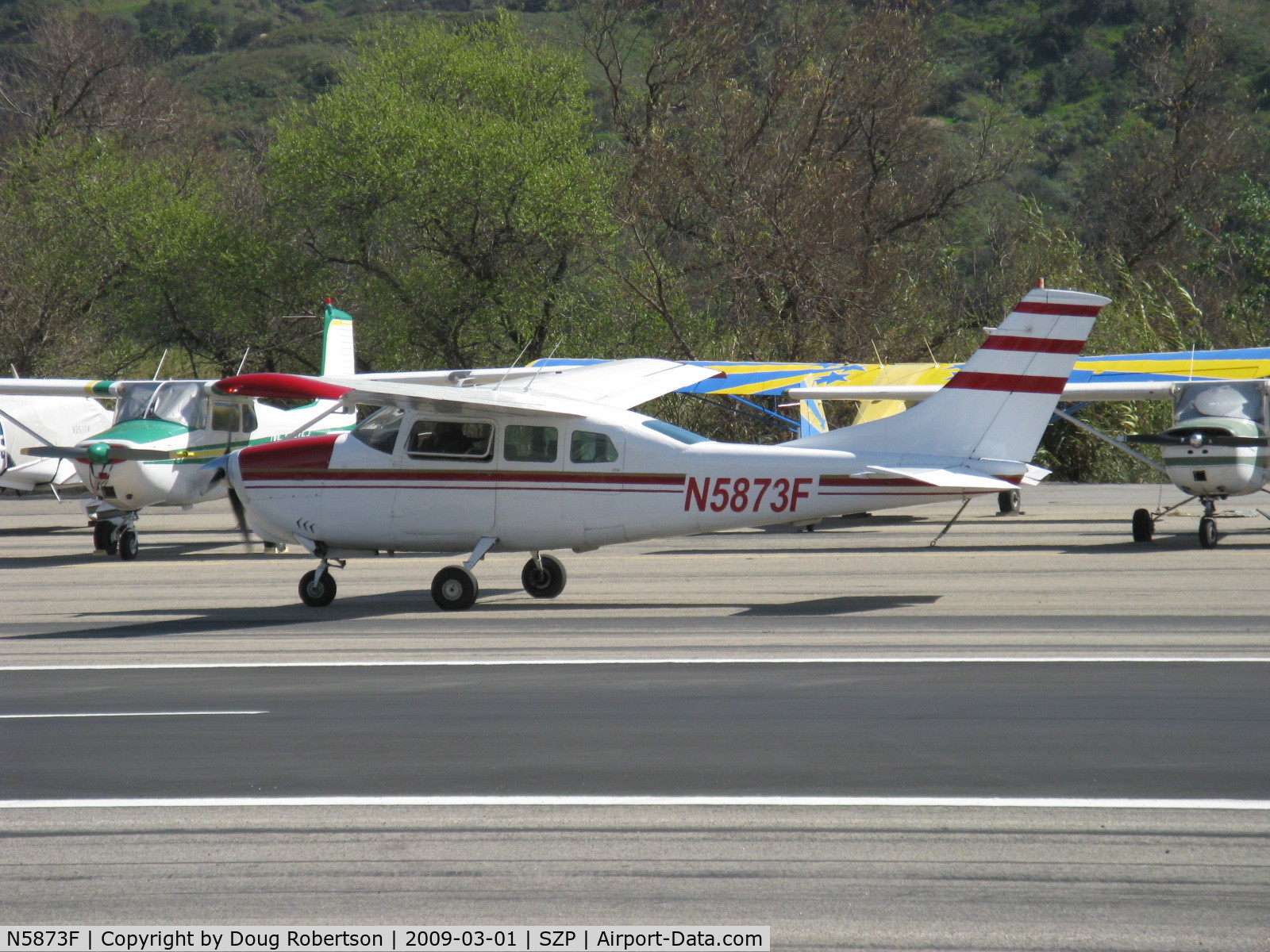 N5873F, 1967 Cessna 210G Centurion C/N 21058873, 1967 Cessna 210G CENTURION, Continental IO-520 285 Hp, taxi to Rwy 22