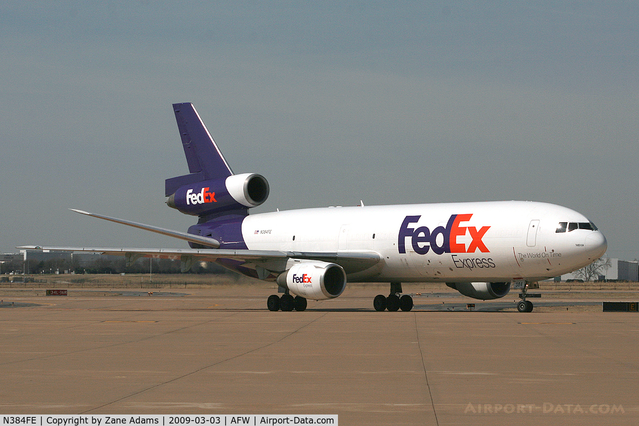 N384FE, 1973 McDonnell Douglas MD-10-10F C/N 46617, Fedex turning off the runway at Alliance Fort Worth