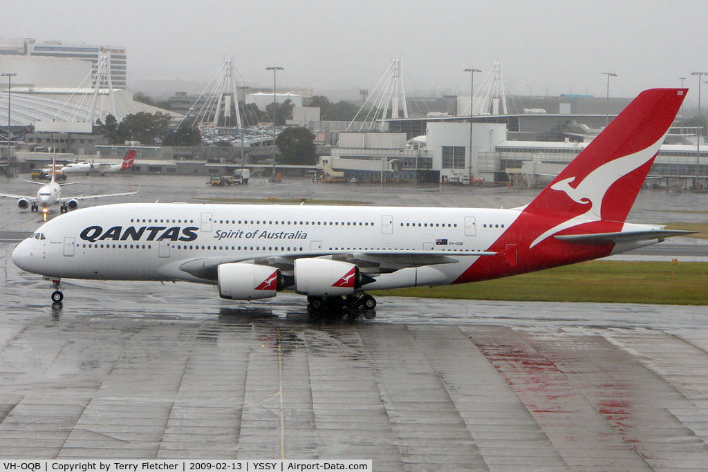 VH-OQB, 2008 Airbus A380-842 C/N 015, Qantas A380 taxies to stand in unusually foul Sydney weather
