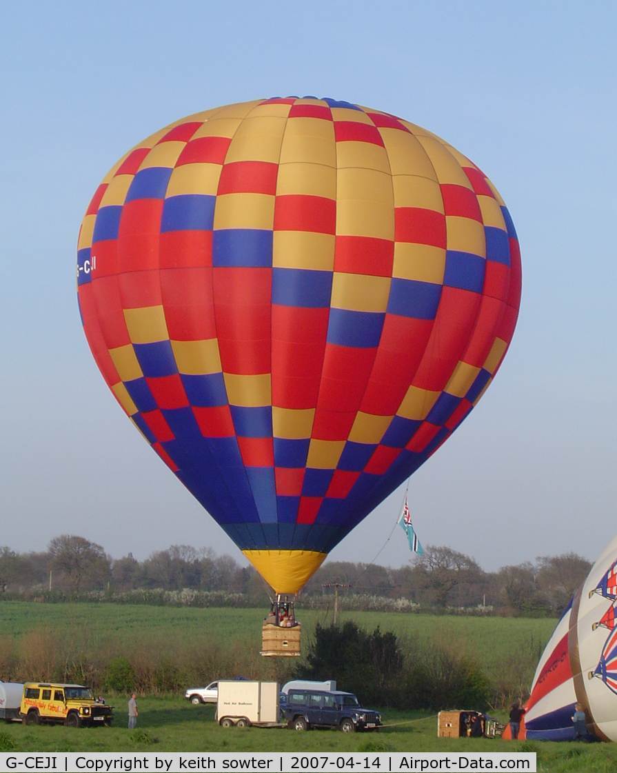 G-CEJI, 2007 Lindstrand Hot Air Balloons Ltd LBL 105A C/N 1144, Ready for lift off from its Bunwell launch site balloon