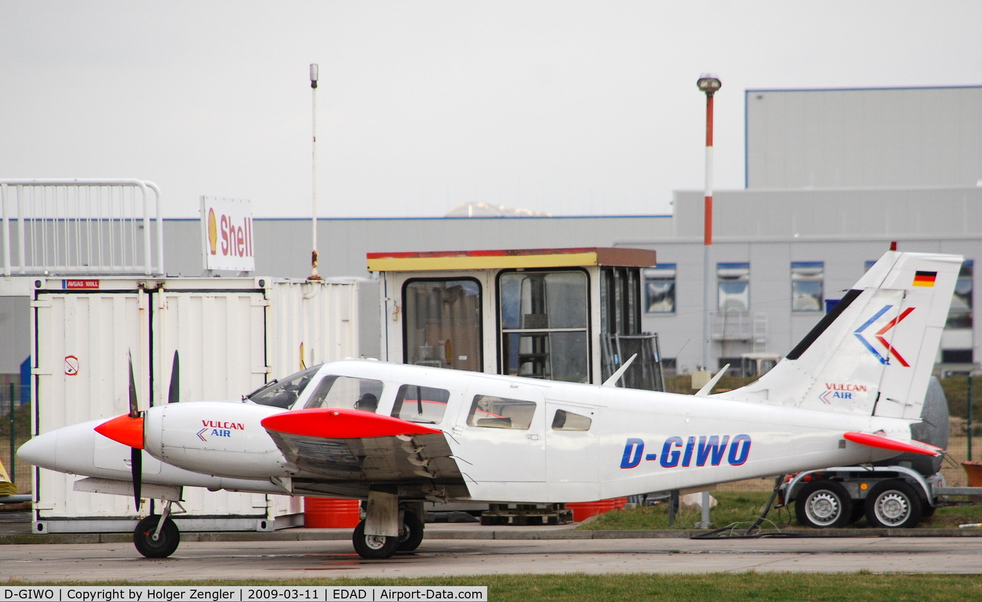 D-GIWO, 1976 Piper PA-34-200T Seneca II C/N 34-7670076, ex N4579X at Dessau Airfield