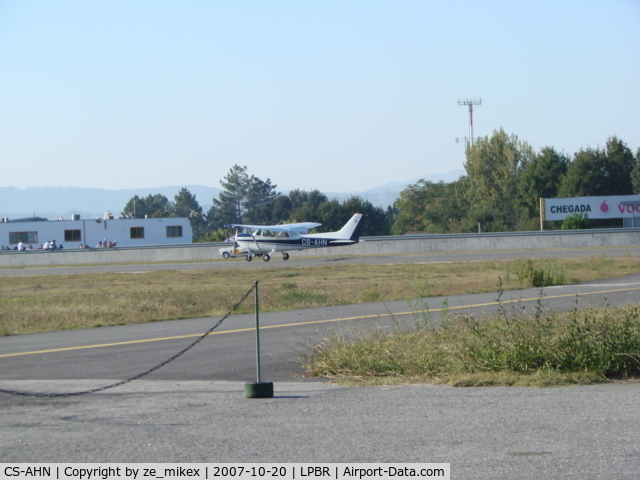 CS-AHN, Reims FR172H Reims Rocket C/N FR172H0293, Cessna 172 aeroclube braga at Braga aerodrome. Portugal