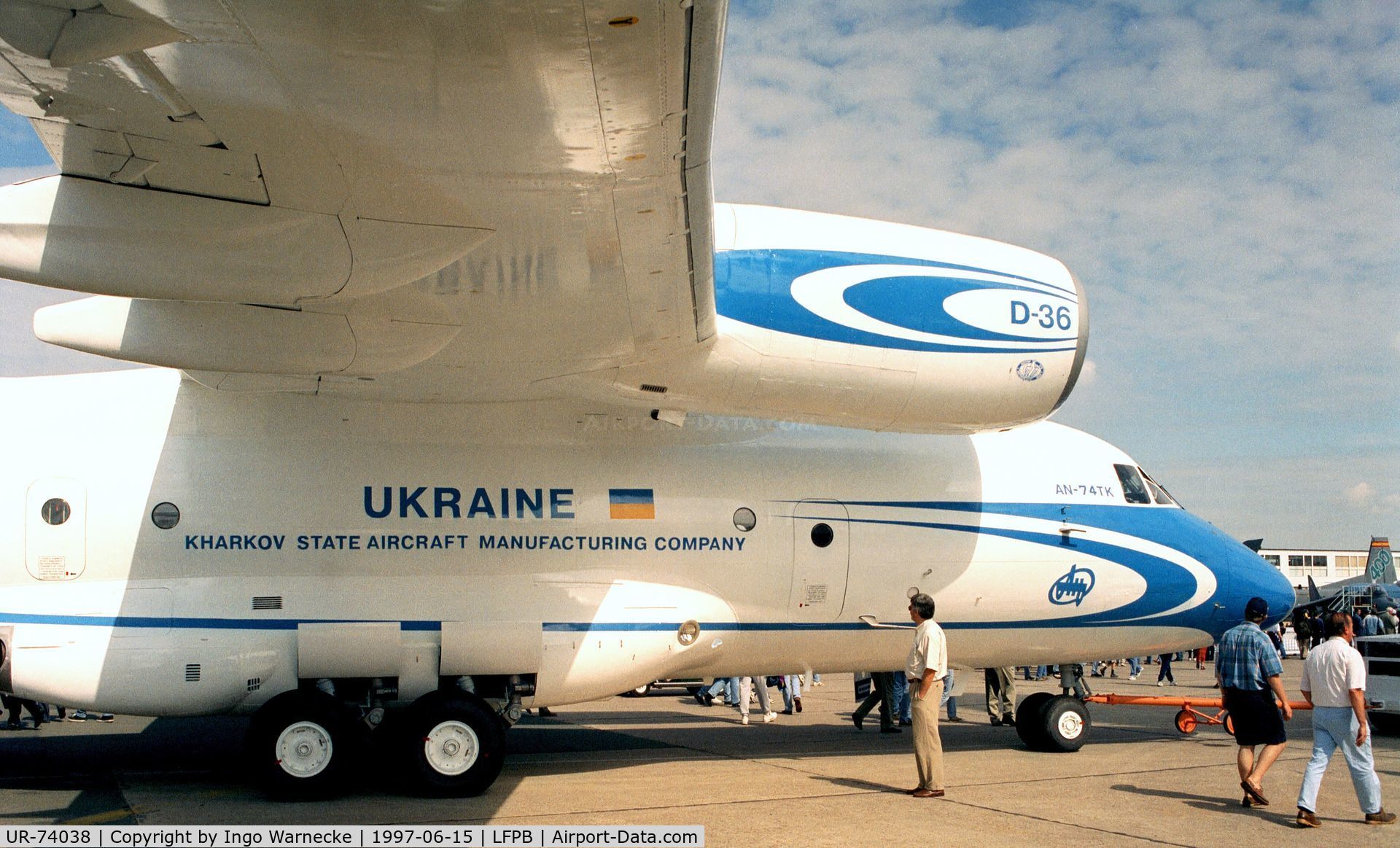 UR-74038, 1998 Antonov An-74TK-200 C/N 36547097933, Antonov An-74TK at the Aerosalon Paris 1997