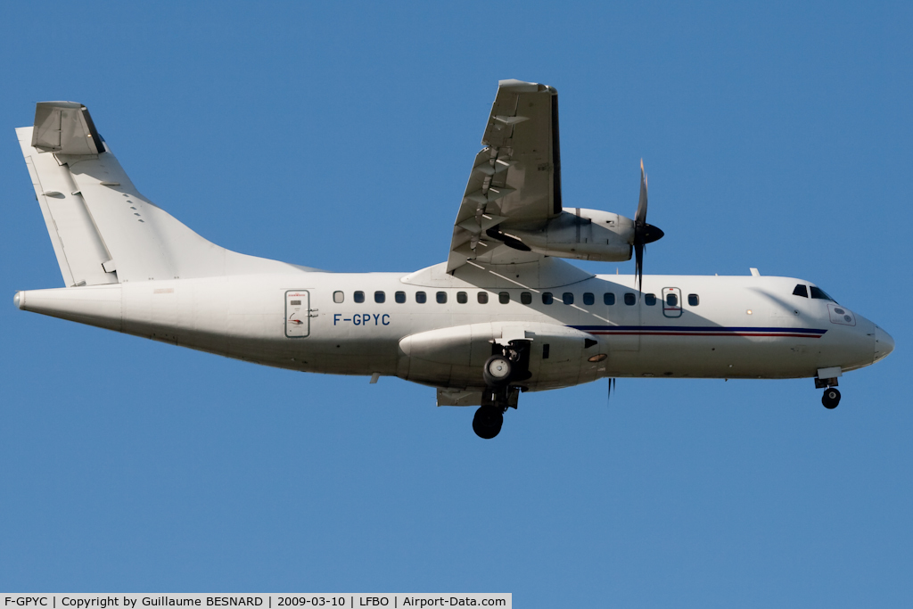 F-GPYC, 1996 ATR 42-500 C/N 484, Flying on courtesy of Airbus between factories.