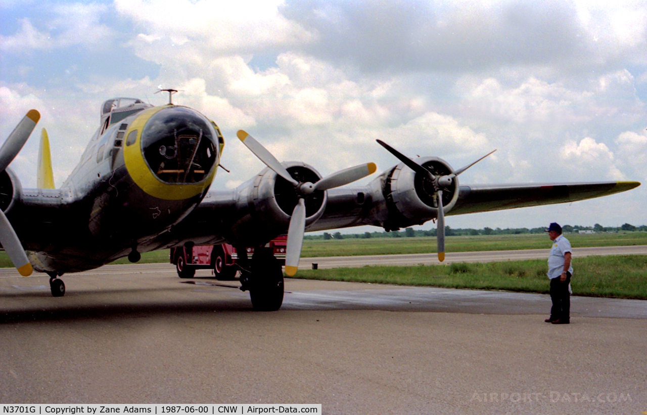 N3701G, 1944 Boeing B-17G Flying Fortress C/N 44-8543A, 1987 Airshow, Waco Tx. We were landing at the show on Friday afternoon when the number one engine caught fire! The on-board fire system worked well! All safe.