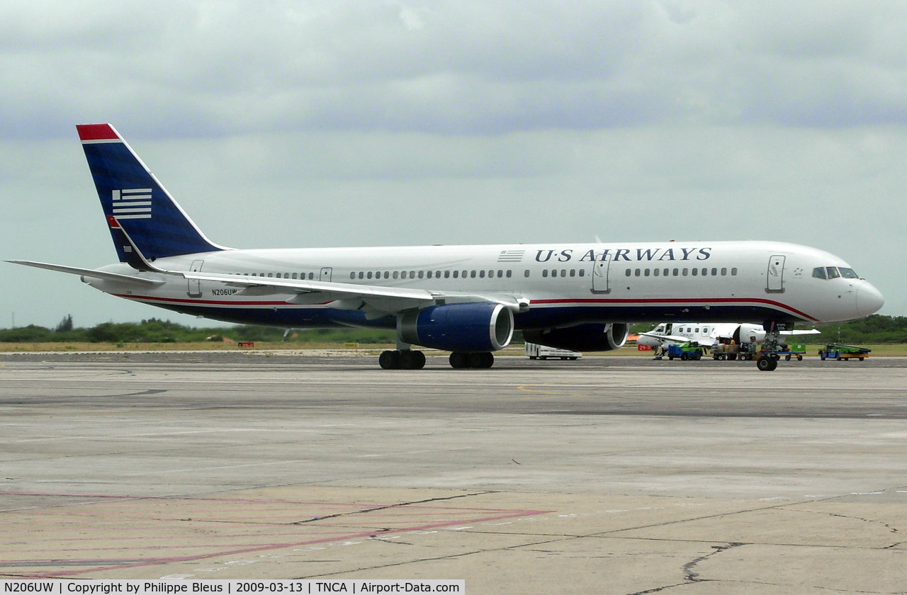 N206UW, 1995 Boeing 757-2B7 C/N 27808, After pushback, waiting for taxi clearance.