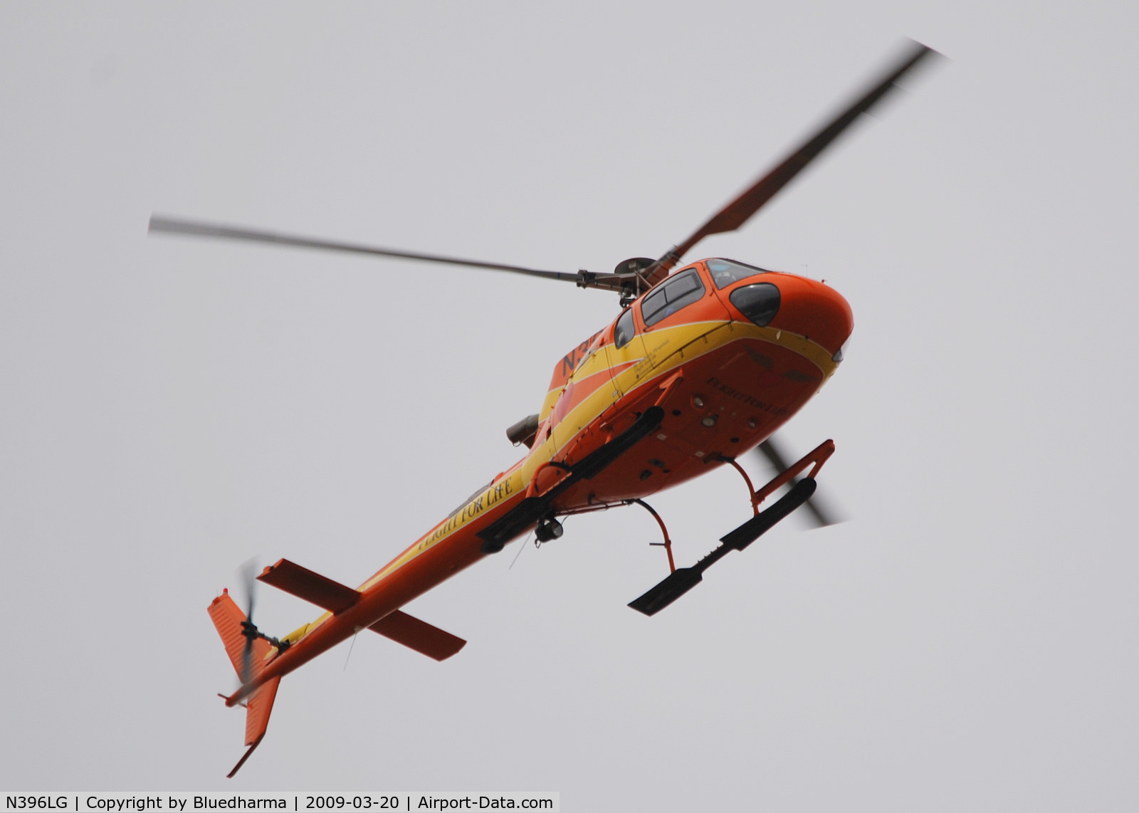 N396LG, 2000 Eurocopter AS-350B-3 Ecureuil Ecureuil C/N 3336, Flight over Lakewood Colorado heading East.