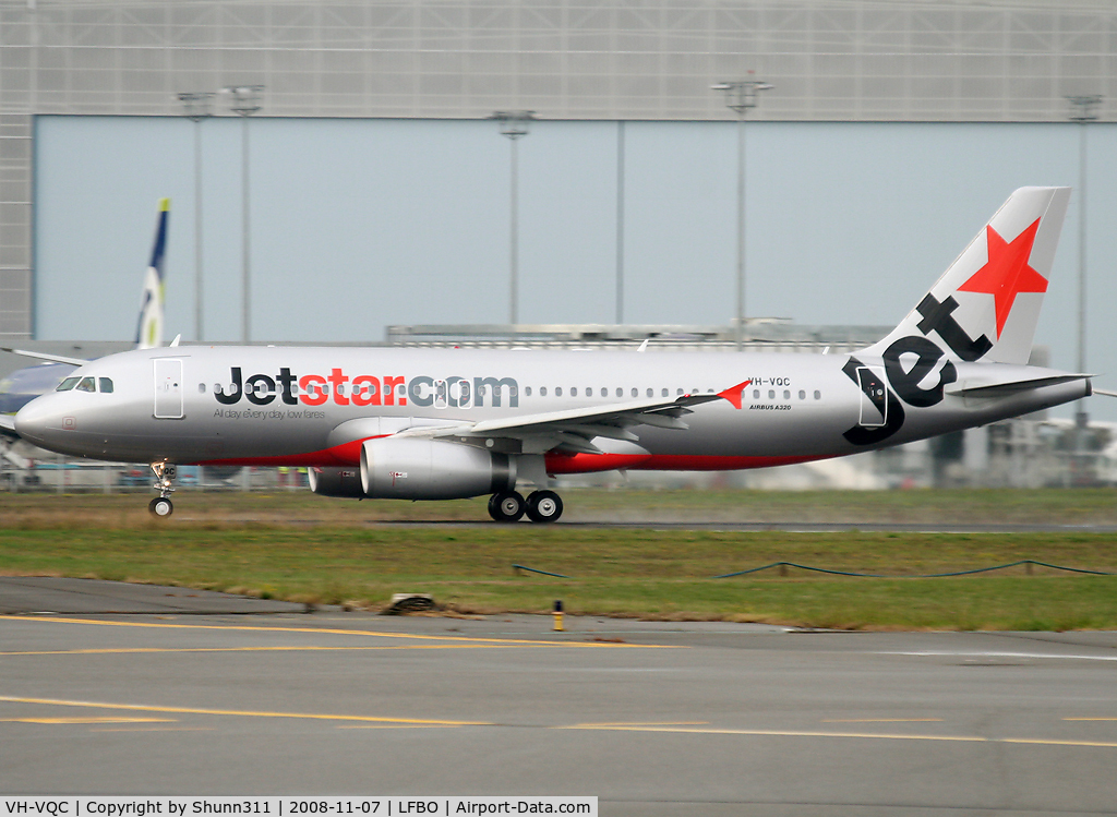 VH-VQC, 2008 Airbus A320-232 C/N 3668, On take off rwy 14R for delivery flight
