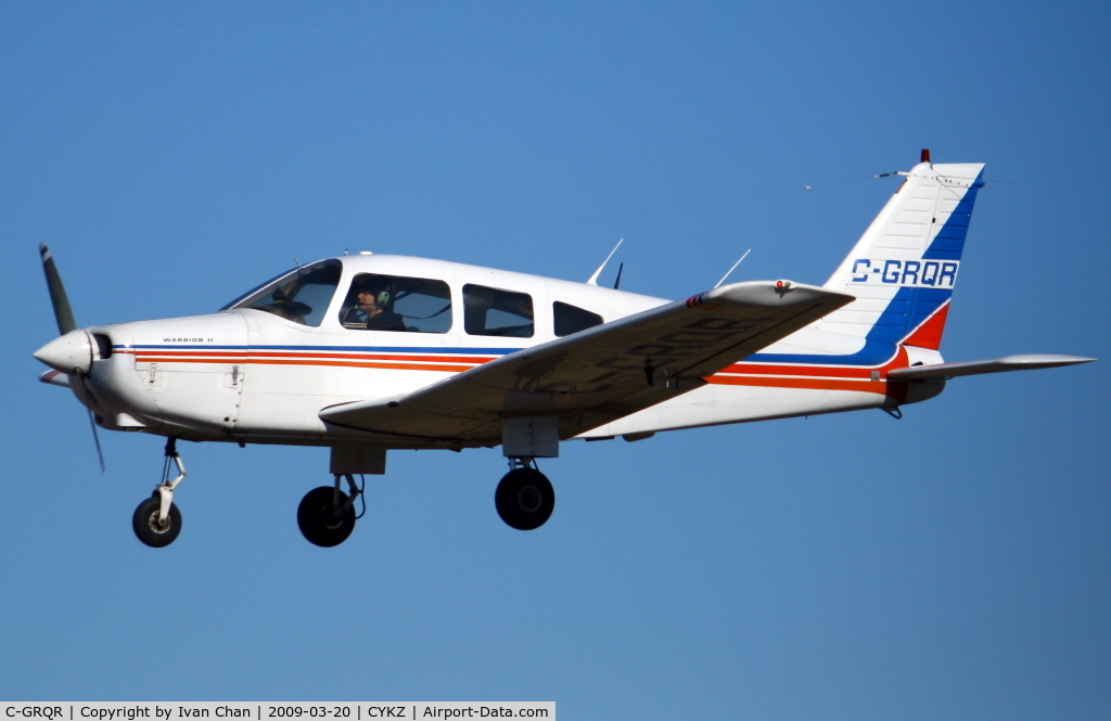 C-GRQR, 1979 Piper PA-28-161 C/N 28-7916369, Landing at Toronto Buttonville Airport
