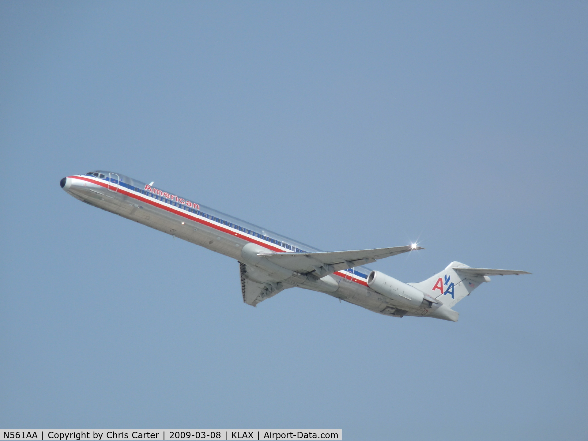 N561AA, 1991 McDonnell Douglas MD-82 (DC-9-82) C/N 53091, American MD82 departing LAX from Imperial Hill.