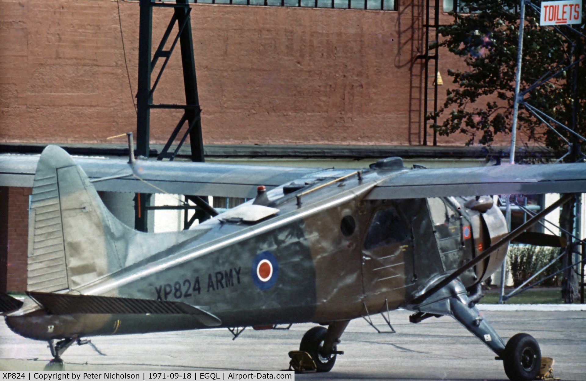 XP824, 1961 De Havilland Canada DHC-2 Beaver AL.1 C/N 1489, Beaver AL.1 of 15 Flight was present at the 1971 Leuchars Airshow.