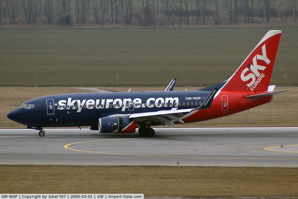 OM-NGP, 2007 Boeing 737-7GL C/N 34760, SkyEurope Airlines Boeing 737-76N(WL)