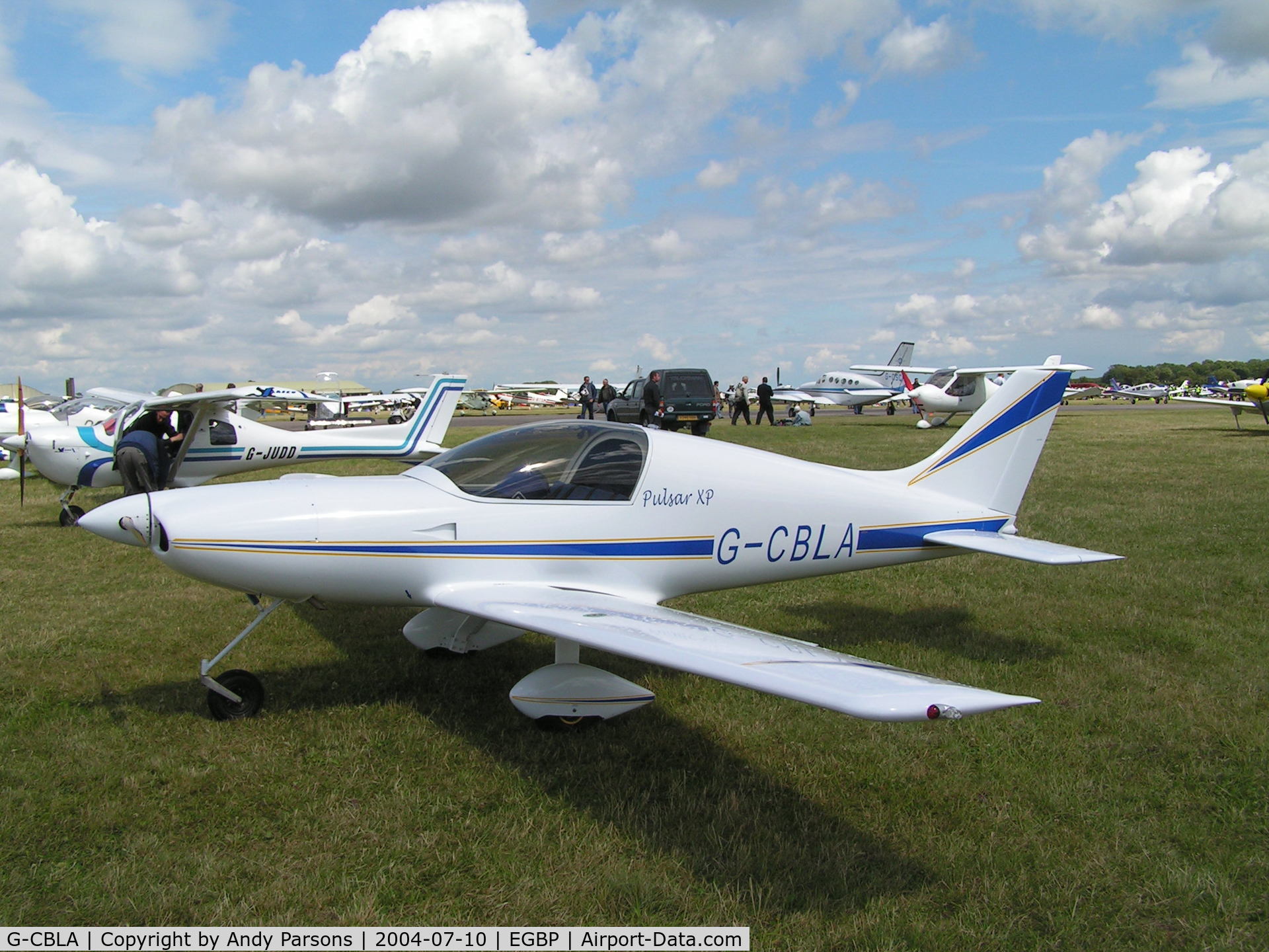 G-CBLA, 2001 Aero Designs Pulsar XP C/N 367, AT kemble PFA Rallye 2004