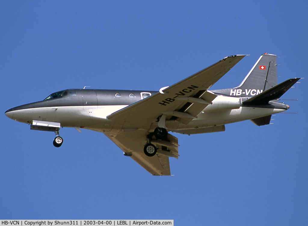 HB-VCN, 1980 Rockwell International NA-265-65 Sabreliner 65 C/N 465-32, Landing rwy 25