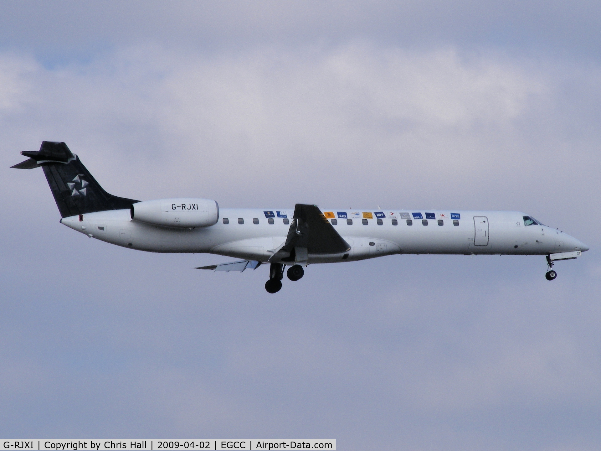 G-RJXI, 2001 Embraer EMB-145EP (ERJ-145EP) C/N 145454, BMI Regional / Star Alliance