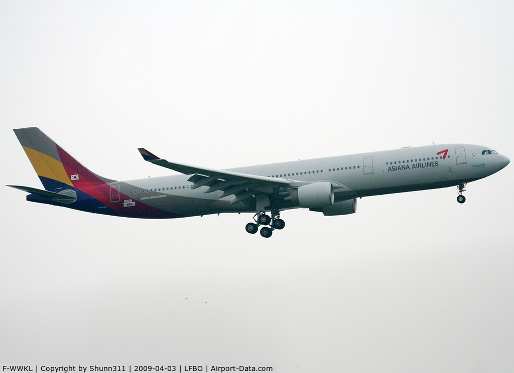 F-WWKL, 2009 Airbus A330-323X C/N 1001, C/n 1001 - To be HL7792